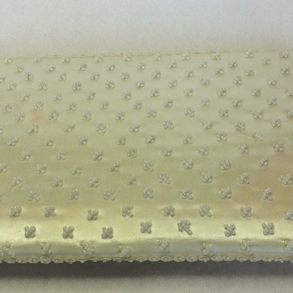 FINAL SALE PRICE Gorgeous Vintage Sequined & Beaded Formal Bag - Picture 5 of 8